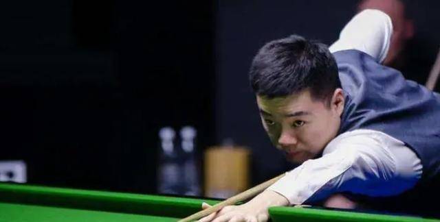 勇士防守体系改善，末节失误明显减少