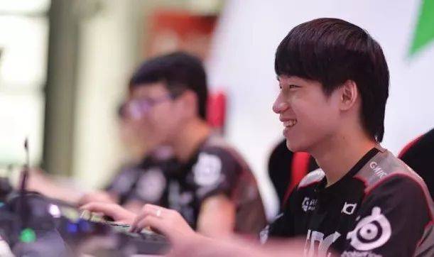 防守端连续三次大帽